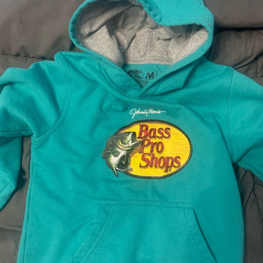 Bass pro shops hoodie